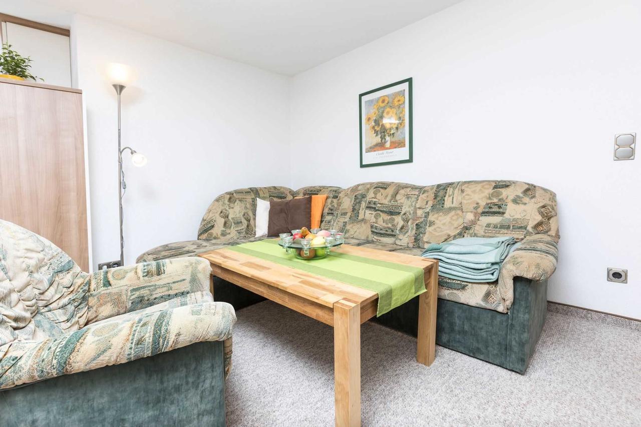 Ferienwohnungen In Ruhiger Ortsran Lauterbach  Quarto foto