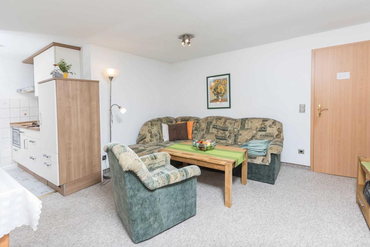 Ferienwohnungen In Ruhiger Ortsran Lauterbach  Quarto foto